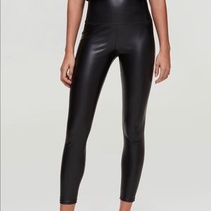 NWT Aritzia Daria Ankle Pant Faux Leather Leggings